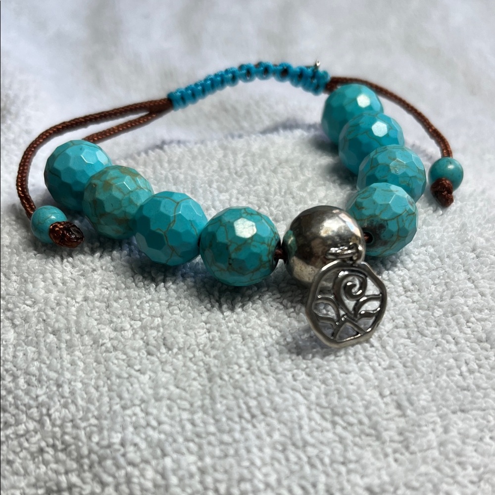 Silpada Sterling Silver Magnesite Bead Adjustable Bracelet